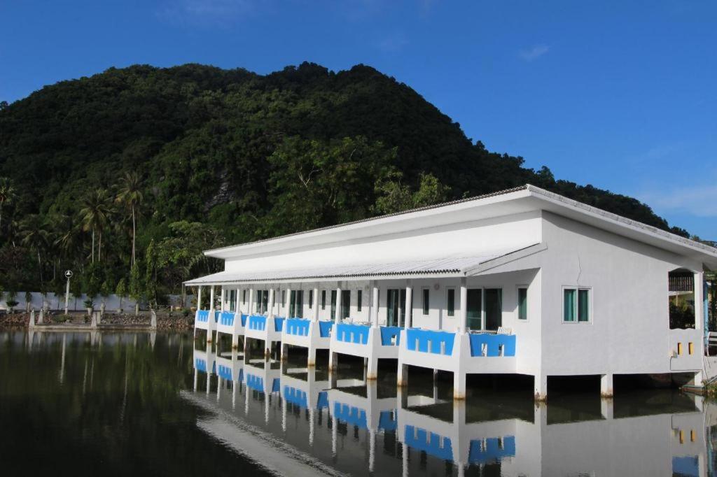Anavilla Tangke Resort Khanom Exterior foto