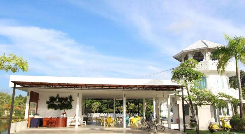 Anavilla Tangke Resort Khanom Exterior foto
